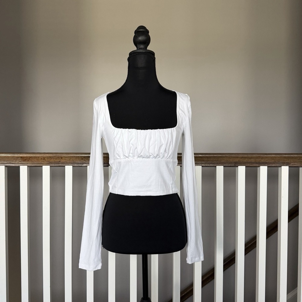 Aritzia Wilfred Free Bundle Square Neck Long Sleeve Ruched Crop Top Medium Lot - Picture 6 of 11